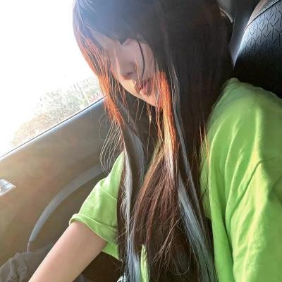 女兵报到